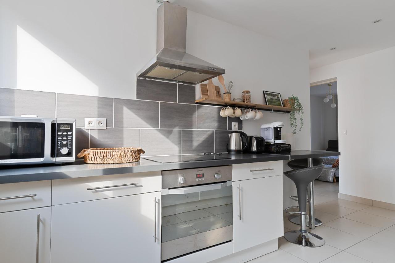 Appartement Spacieux 1 Chambre Parking Gratuit Valence  Exterior photo