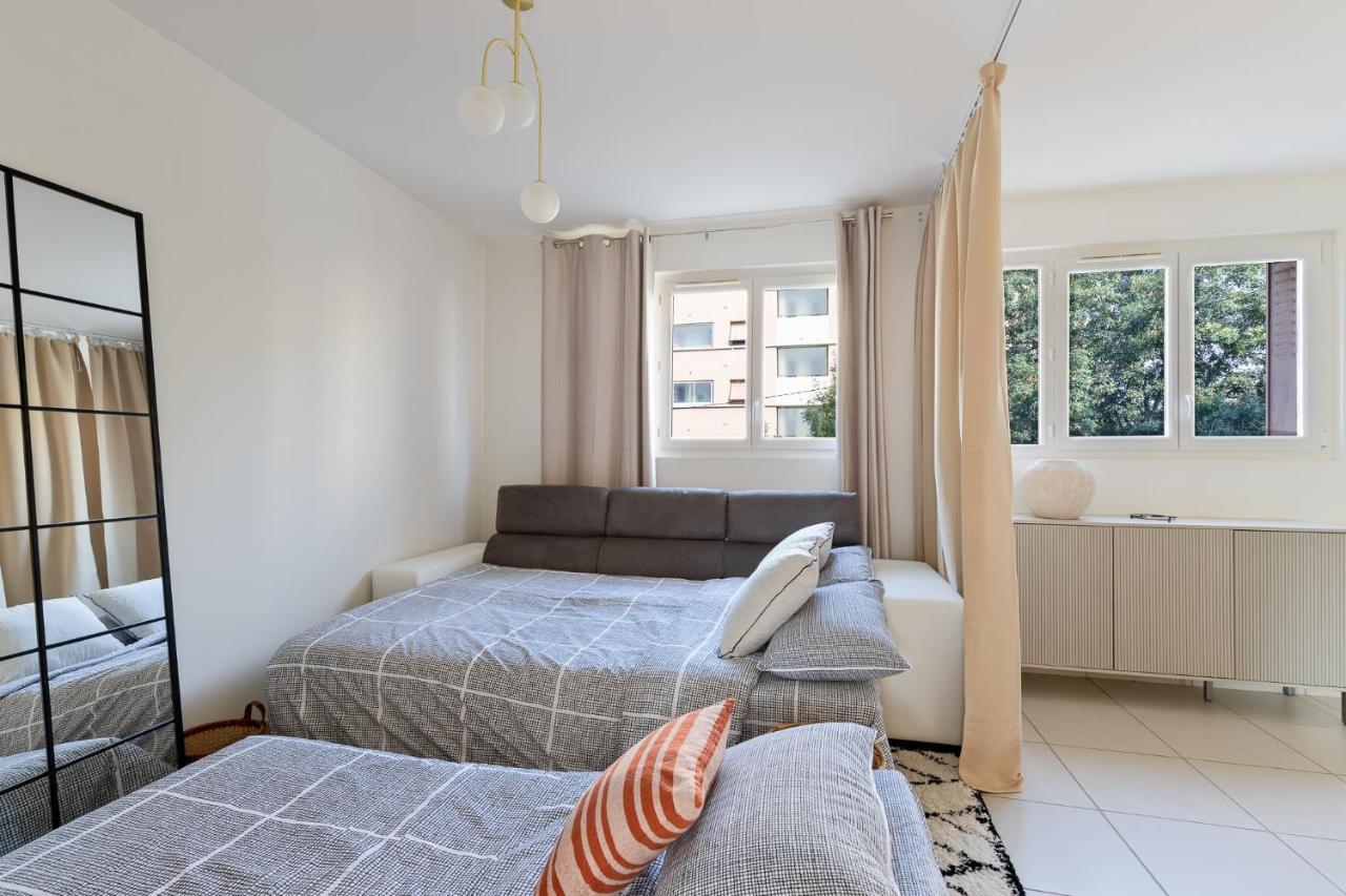 Appartement Spacieux 1 Chambre Parking Gratuit Valence  Exterior photo